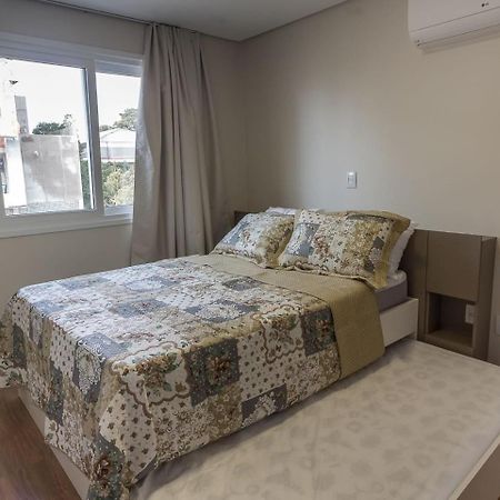 Dallas Apartamentos Na Via Gastronomica-Estacionamento-Amplos E Equipados-Wifi Bento Goncalves Bagian luar foto