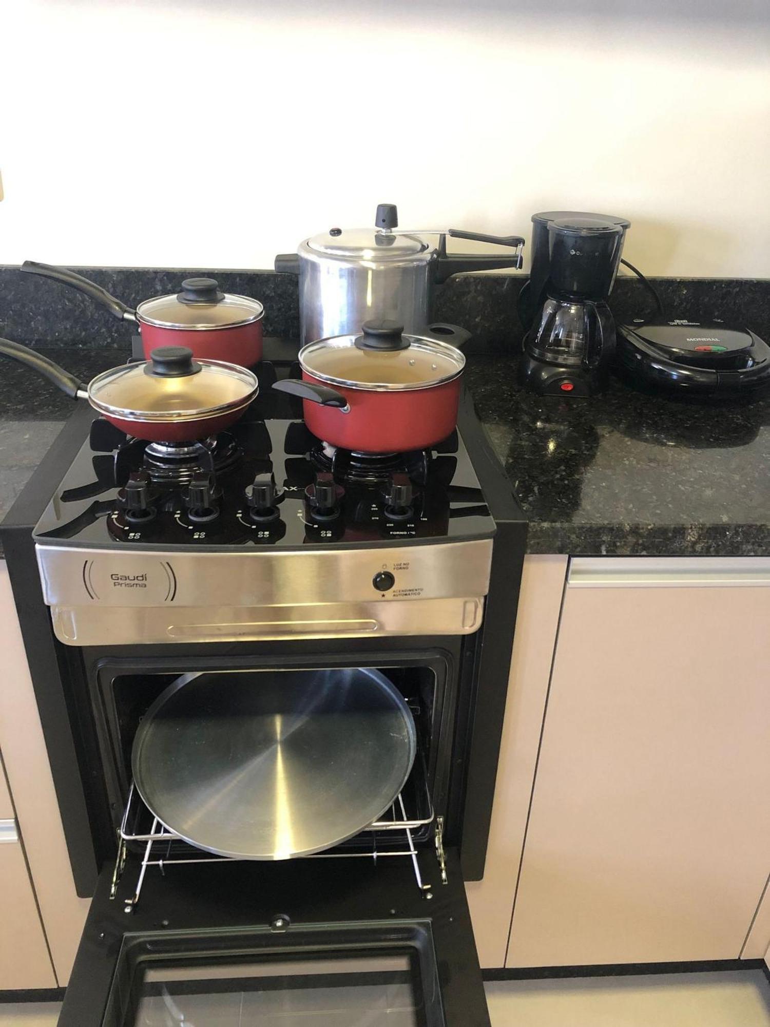 Dallas Apartamentos Na Via Gastronomica-Estacionamento-Amplos E Equipados-Wifi Bento Goncalves Bagian luar foto