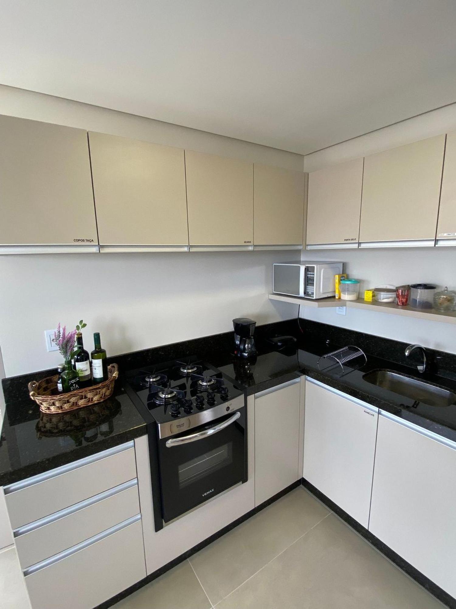 Dallas Apartamentos Na Via Gastronomica-Estacionamento-Amplos E Equipados-Wifi Bento Goncalves Bagian luar foto