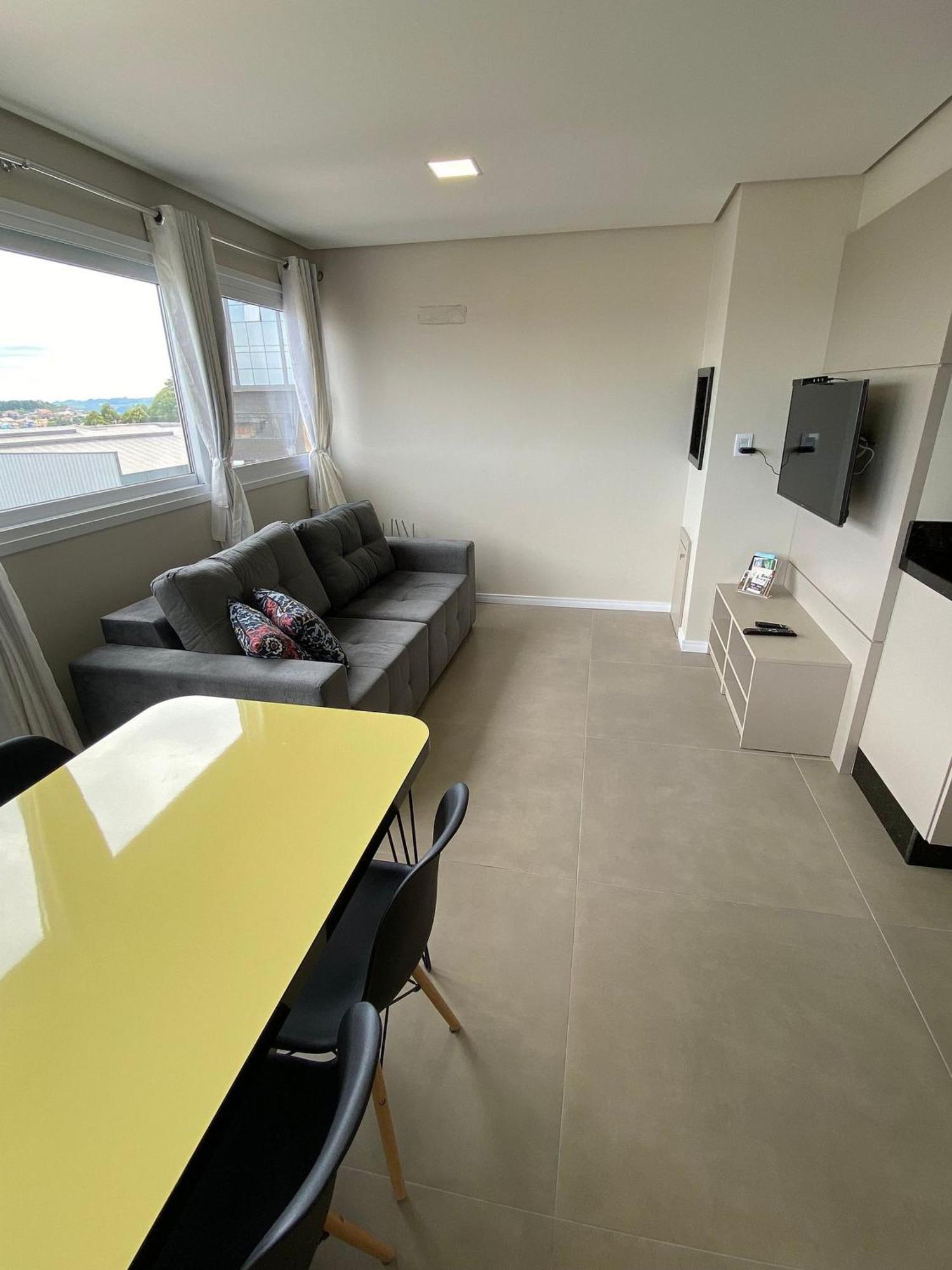 Dallas Apartamentos Na Via Gastronomica-Estacionamento-Amplos E Equipados-Wifi Bento Goncalves Bagian luar foto