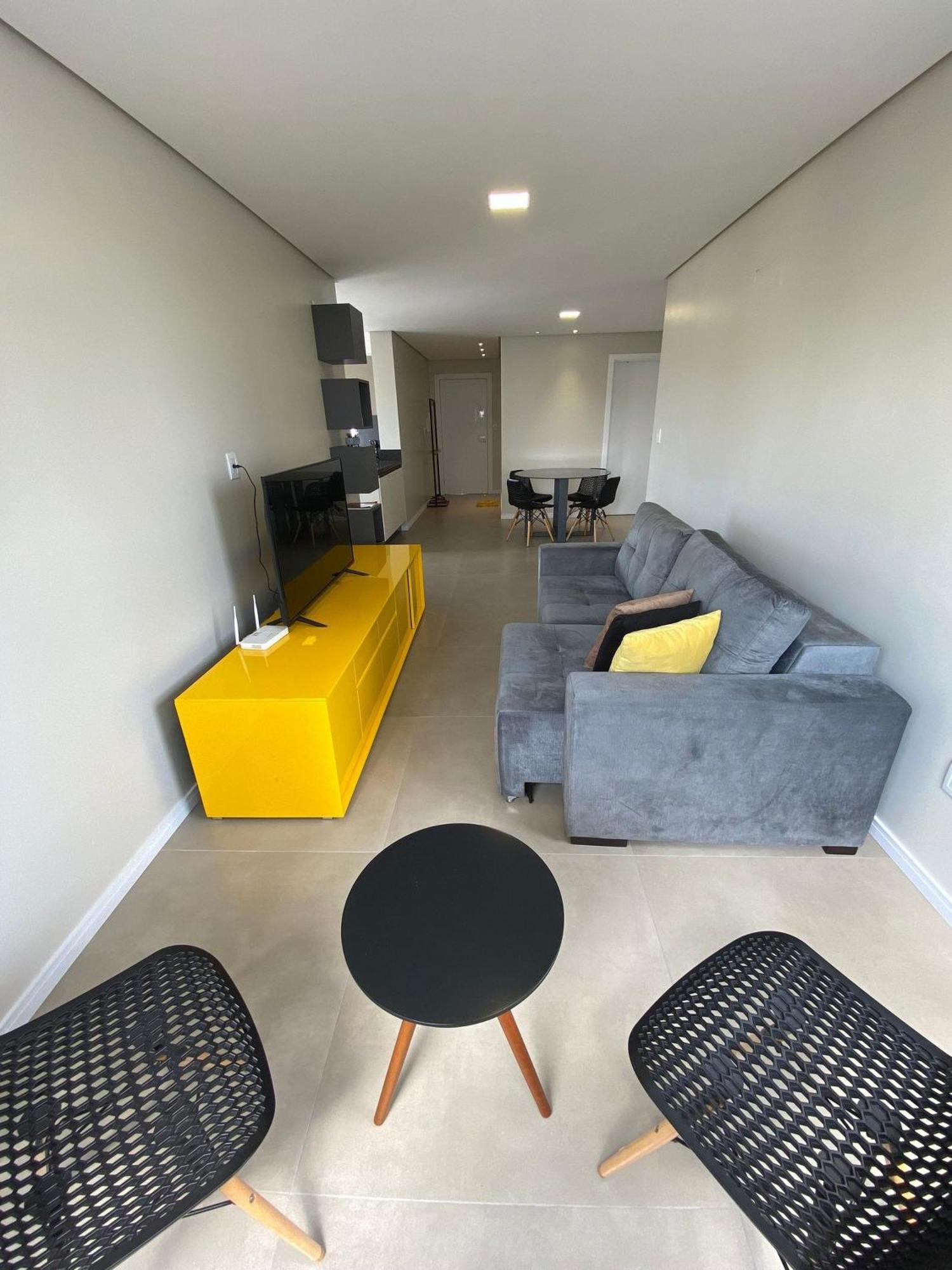 Dallas Apartamentos Na Via Gastronomica-Estacionamento-Amplos E Equipados-Wifi Bento Goncalves Bagian luar foto