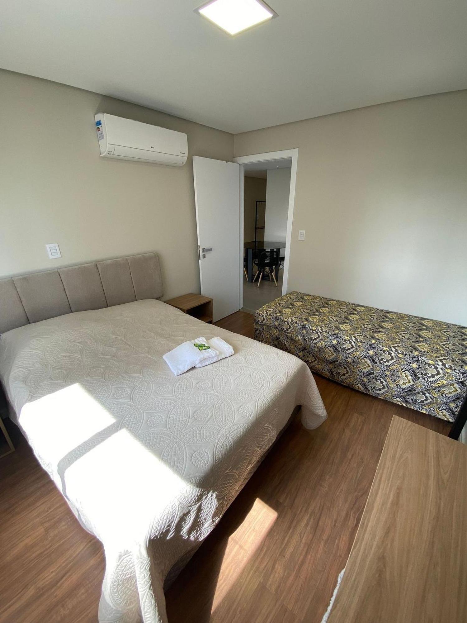 Dallas Apartamentos Na Via Gastronomica-Estacionamento-Amplos E Equipados-Wifi Bento Goncalves Bagian luar foto
