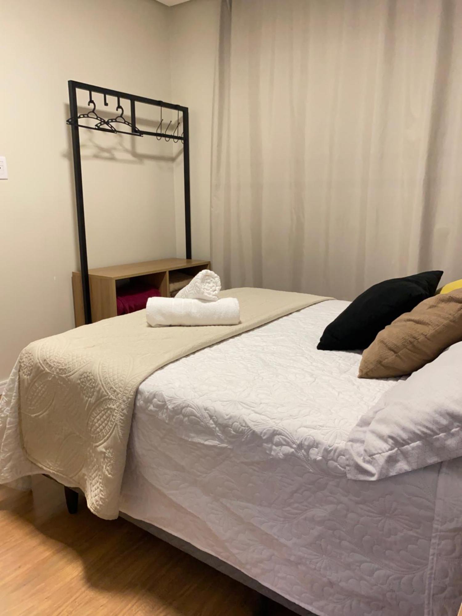 Dallas Apartamentos Na Via Gastronomica-Estacionamento-Amplos E Equipados-Wifi Bento Goncalves Bagian luar foto