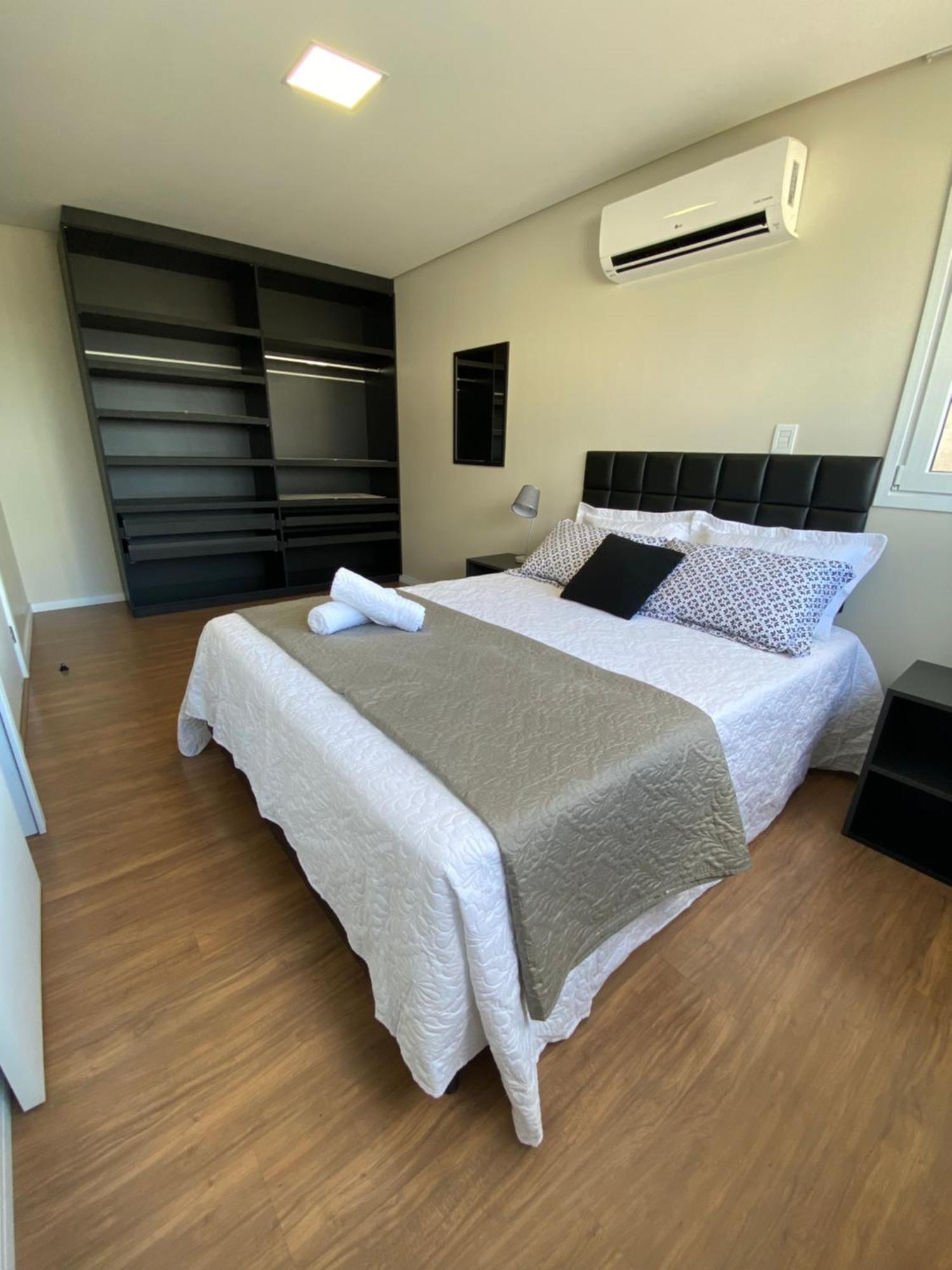 Dallas Apartamentos Na Via Gastronomica-Estacionamento-Amplos E Equipados-Wifi Bento Goncalves Bagian luar foto