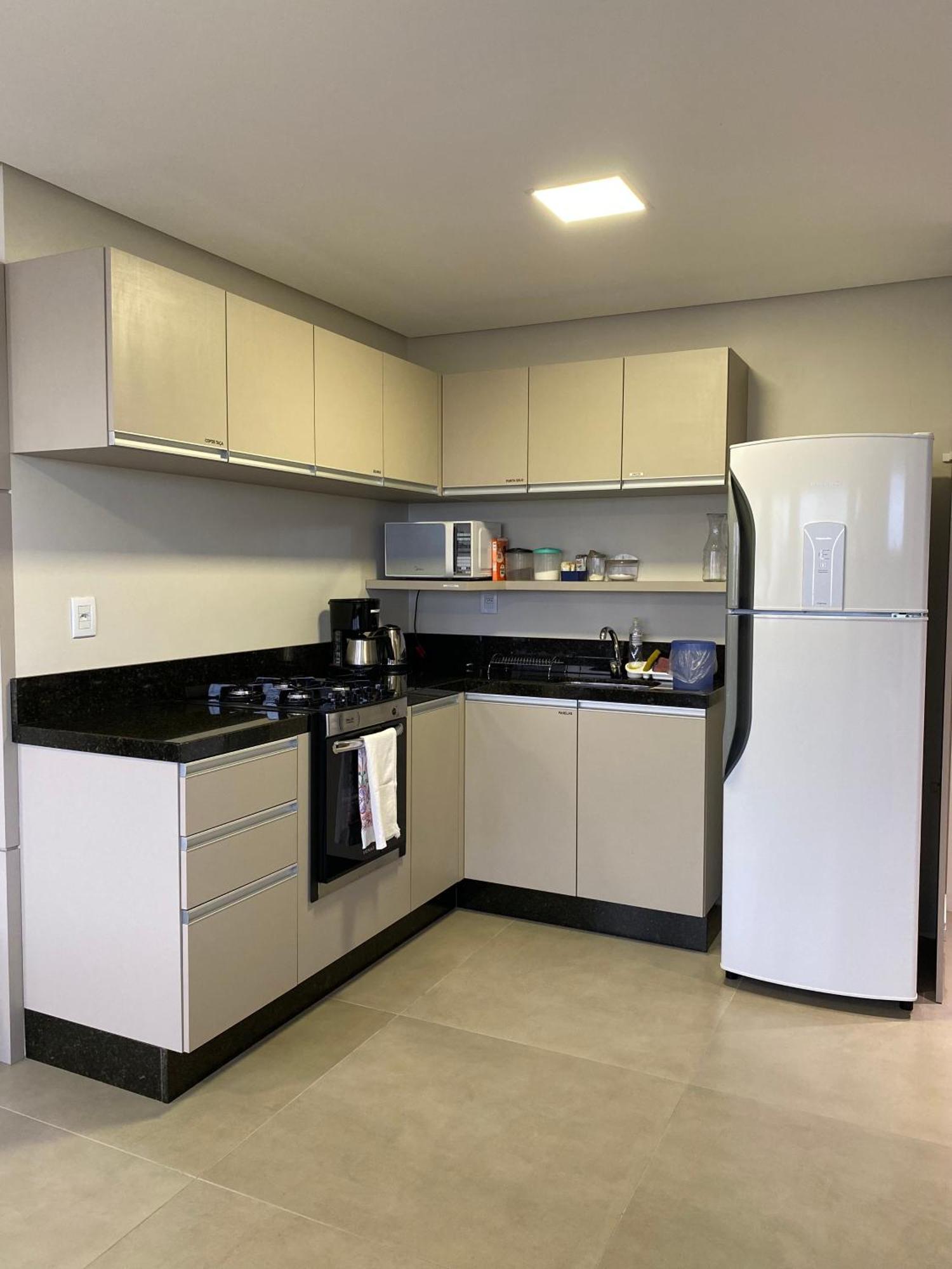 Dallas Apartamentos Na Via Gastronomica-Estacionamento-Amplos E Equipados-Wifi Bento Goncalves Bagian luar foto