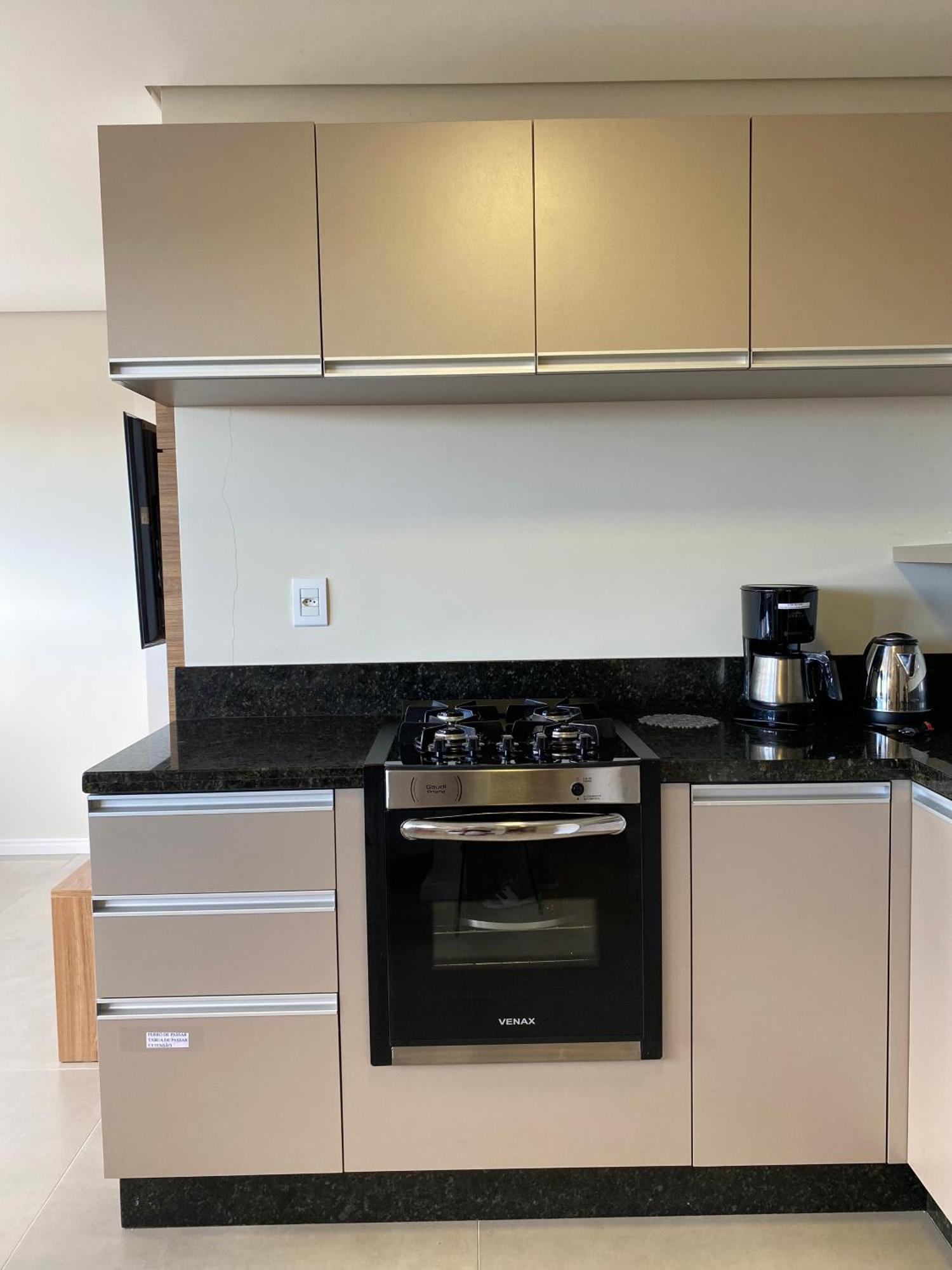 Dallas Apartamentos Na Via Gastronomica-Estacionamento-Amplos E Equipados-Wifi Bento Goncalves Bagian luar foto